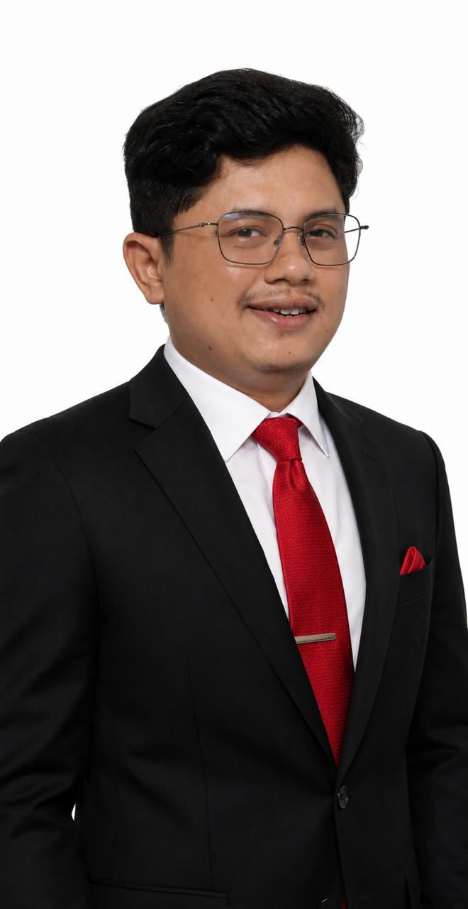 Fatdir Fatkhan, S.H.